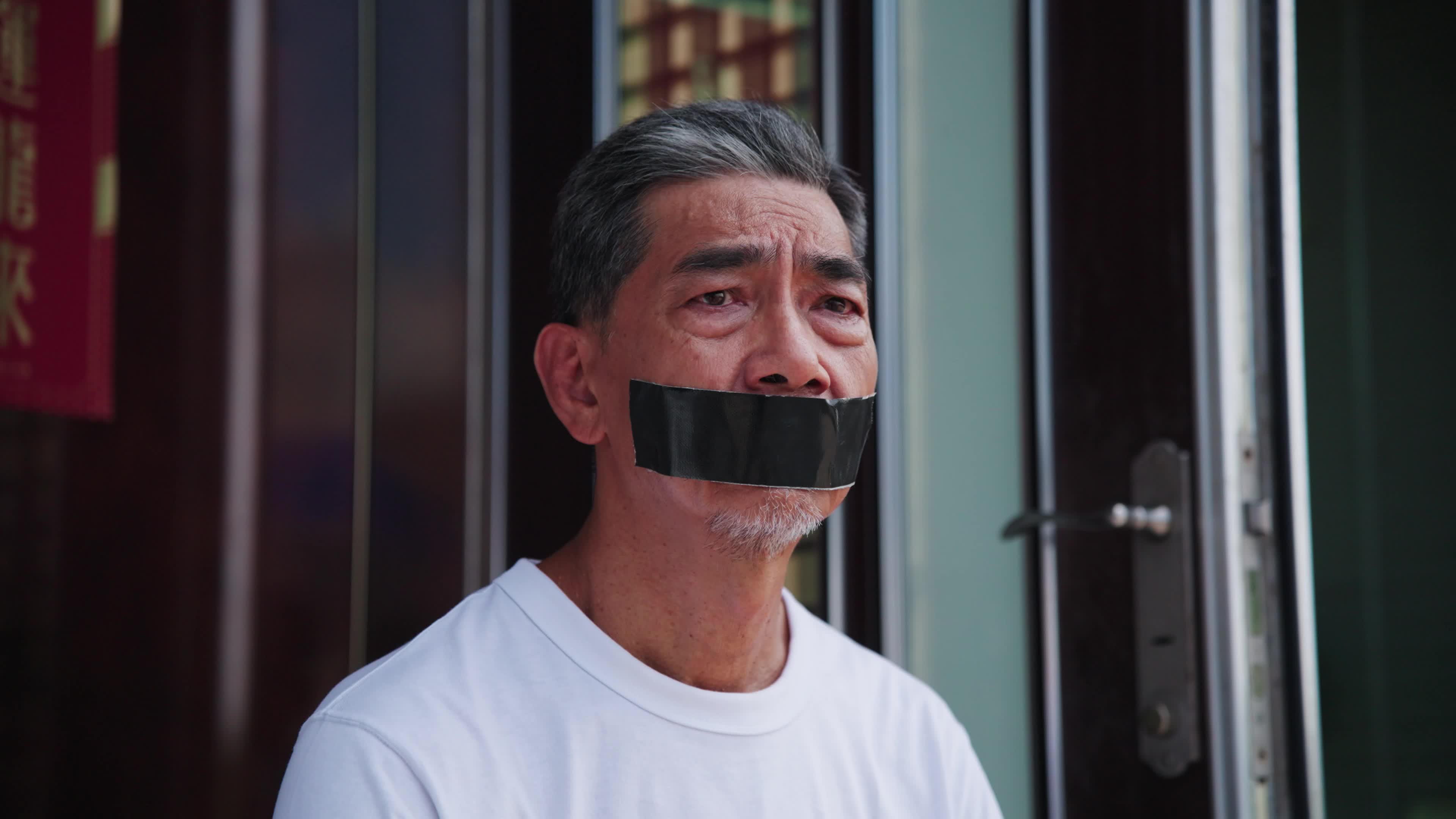 EP2-在世界中心呼喊安全的少年